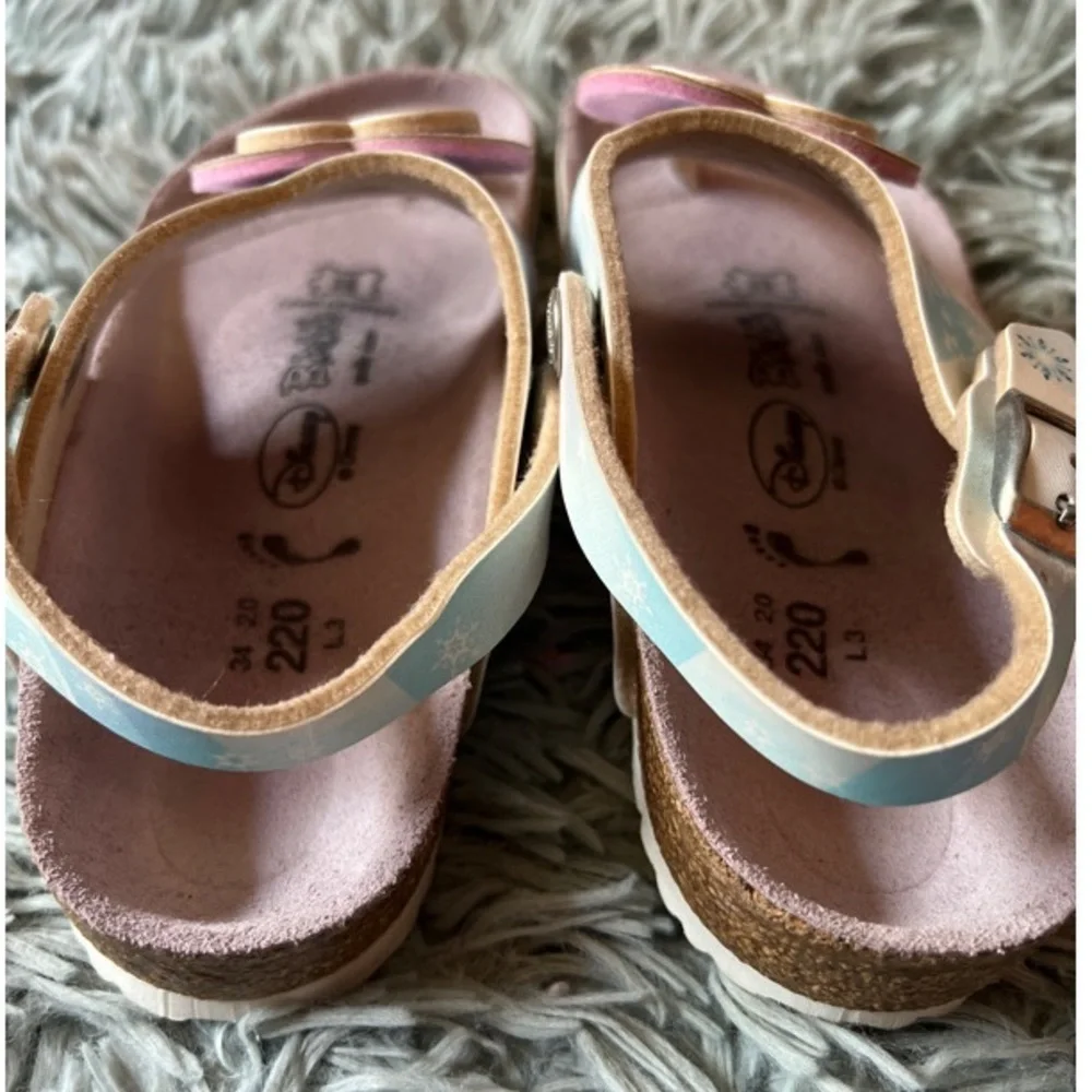 Gizeh Thong Frozen Elsa Sandals Size 34